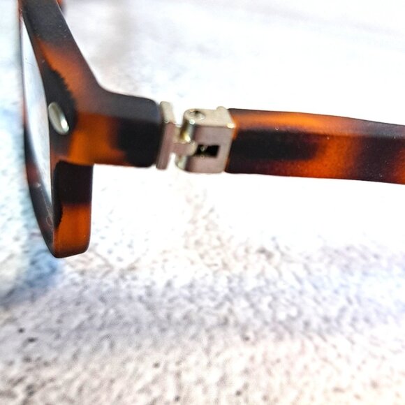 New Rx'able KID/Petite/Small Eyeglass Frame Small Tortoise Glasses 47-17-135 - Picture 5 of 5